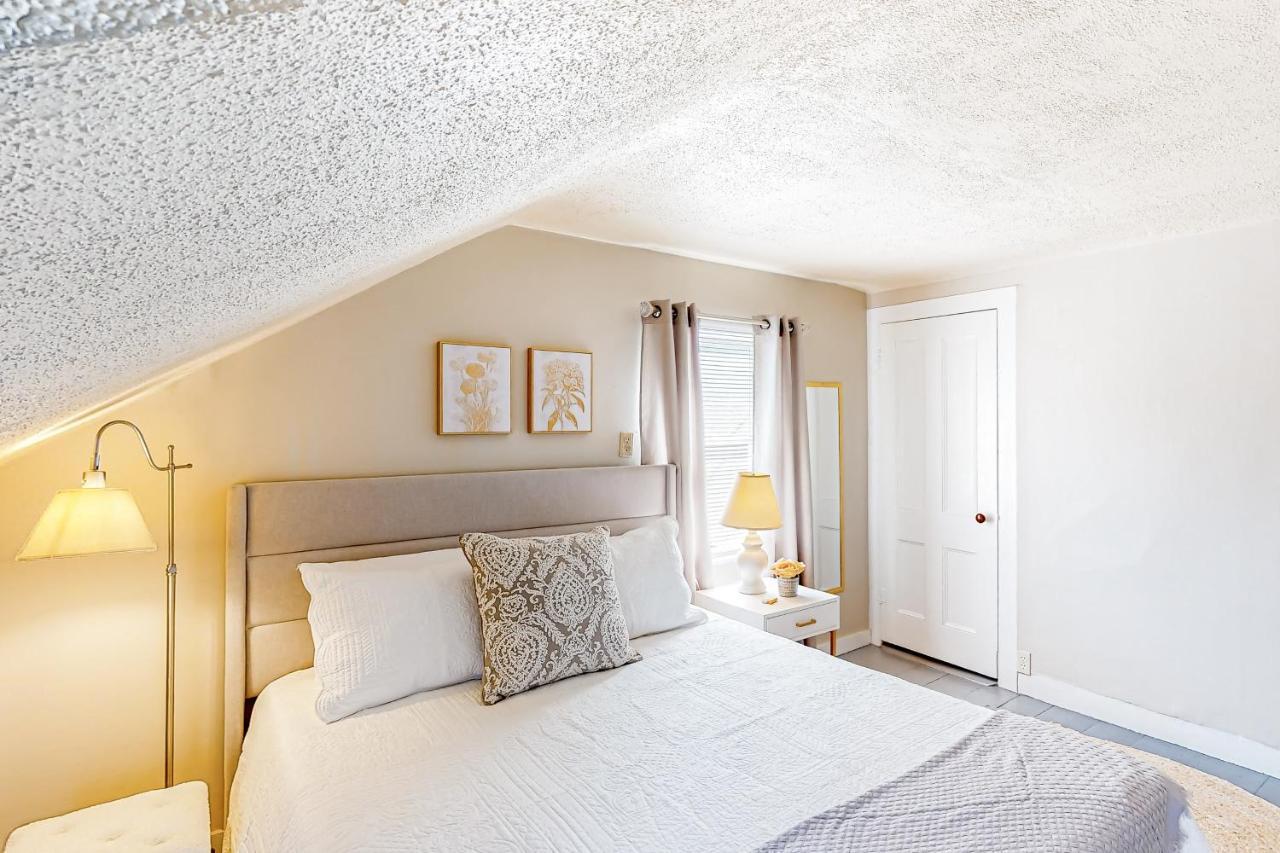 Maplewood Manor - Unit 2 Villa Colchester Luaran gambar