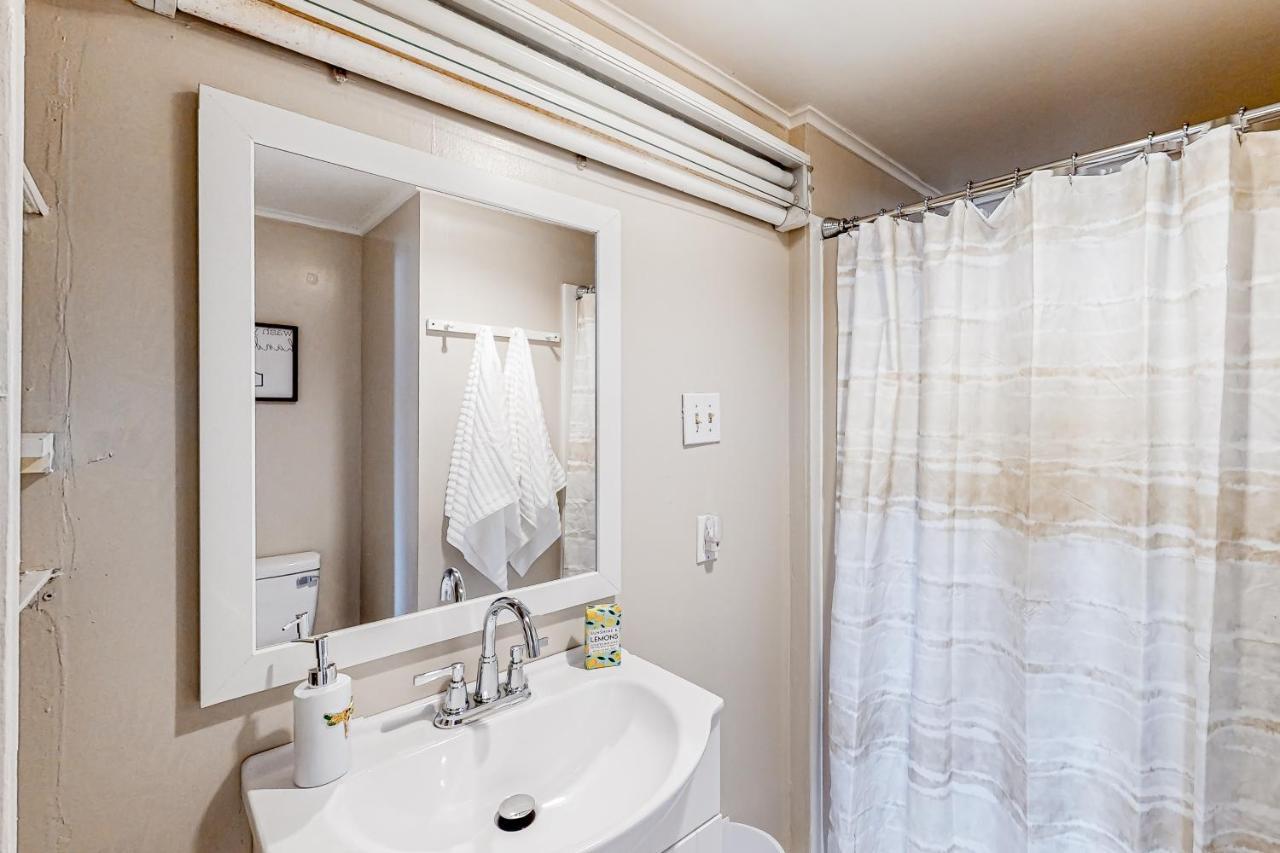 Maplewood Manor - Unit 2 Villa Colchester Luaran gambar